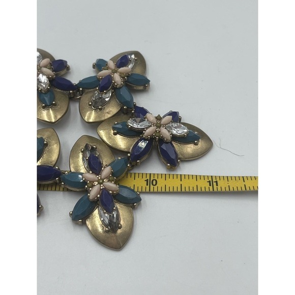 J. CREW Blue Peach Clear
Iridescent Rhinestone Gold Tone Statement Necklace - Picture 13 of 13